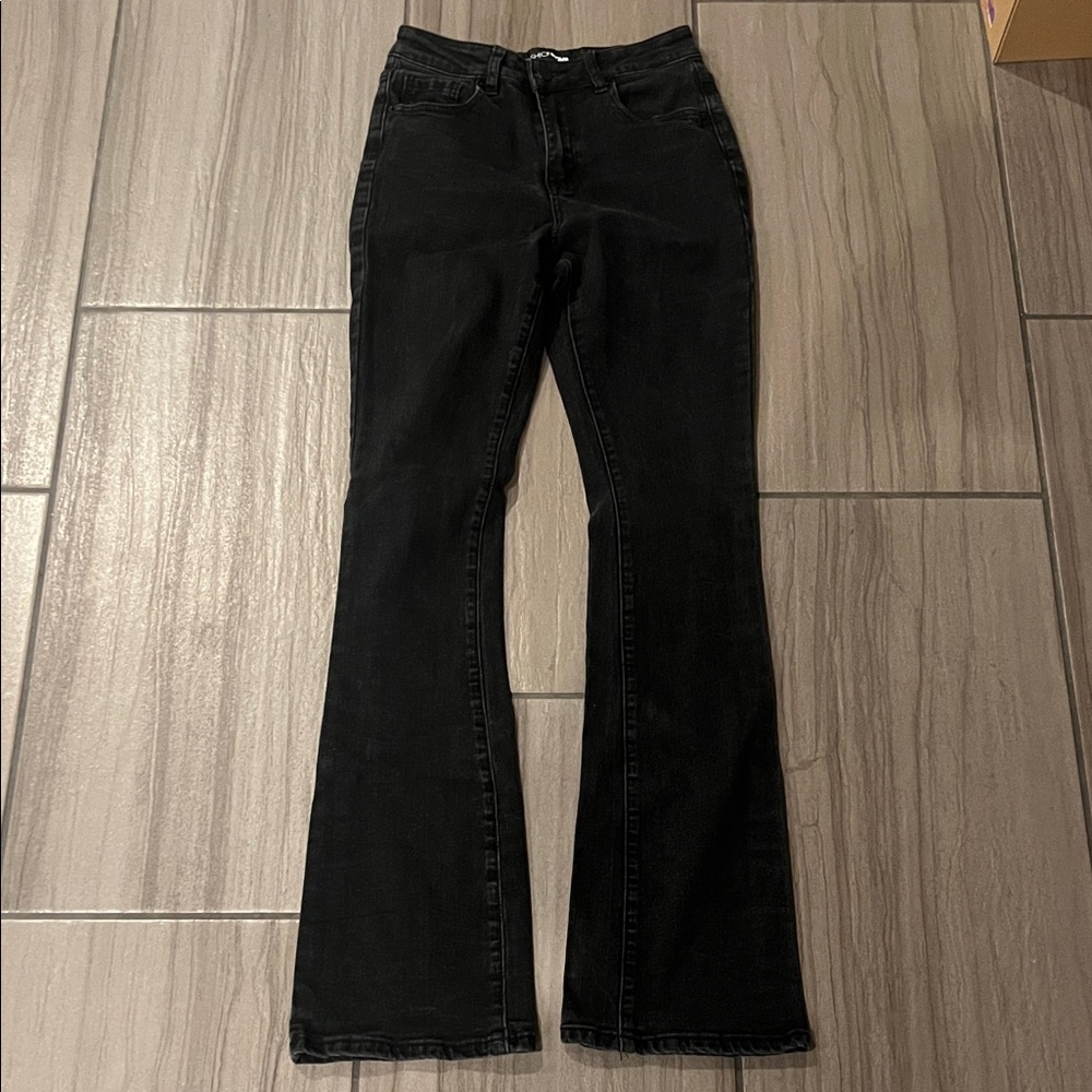 Fashion Nova Classic Black Flare Denim Jeans Size 5